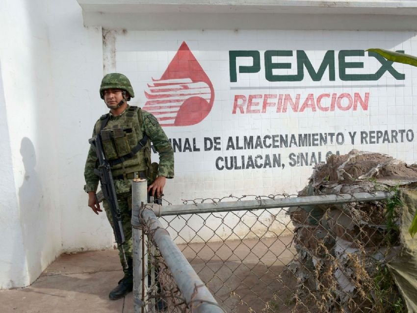 Ser-seguridad-de-Pemex-1